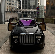 Charger l'image dans la galerie, Location Rolls Royce phantom full black ciel étoilé