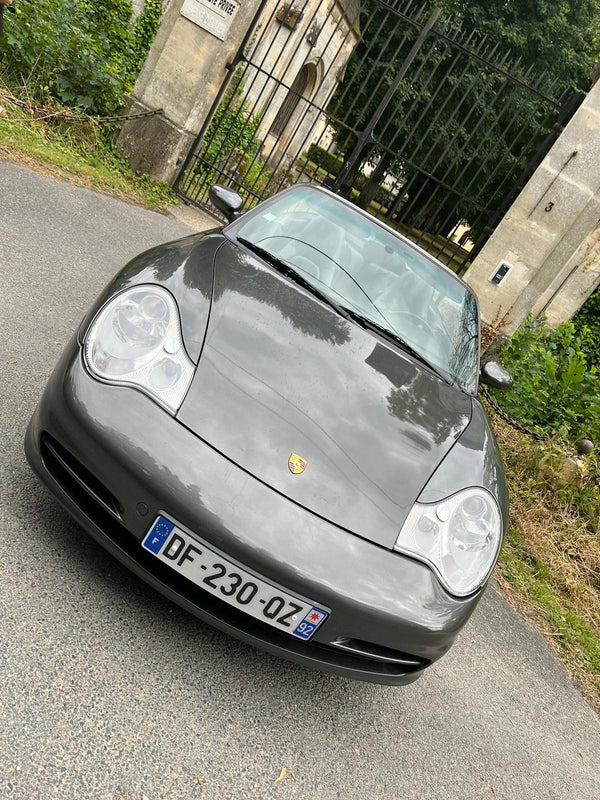 Porsche 996 carrera 4 cabriolet